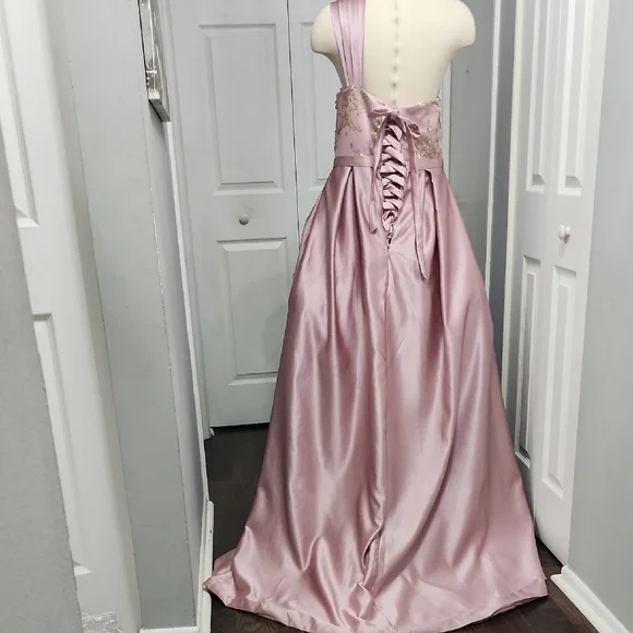 Elegant Strapless Pink Gown - Picture 5 of 13